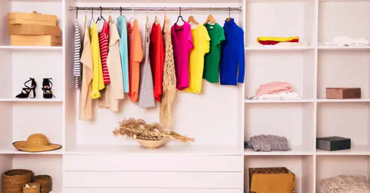 How to Build a Versatile Wardrobe That Works for Every Season